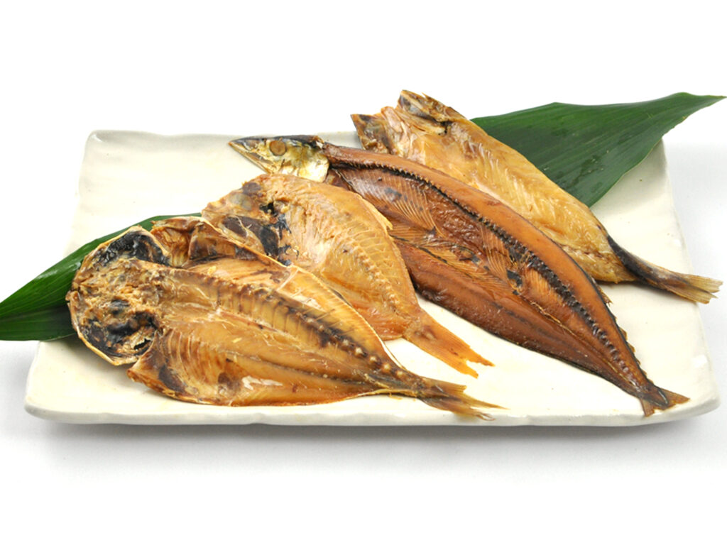 骨まで食べられるまるごとくん 4種類