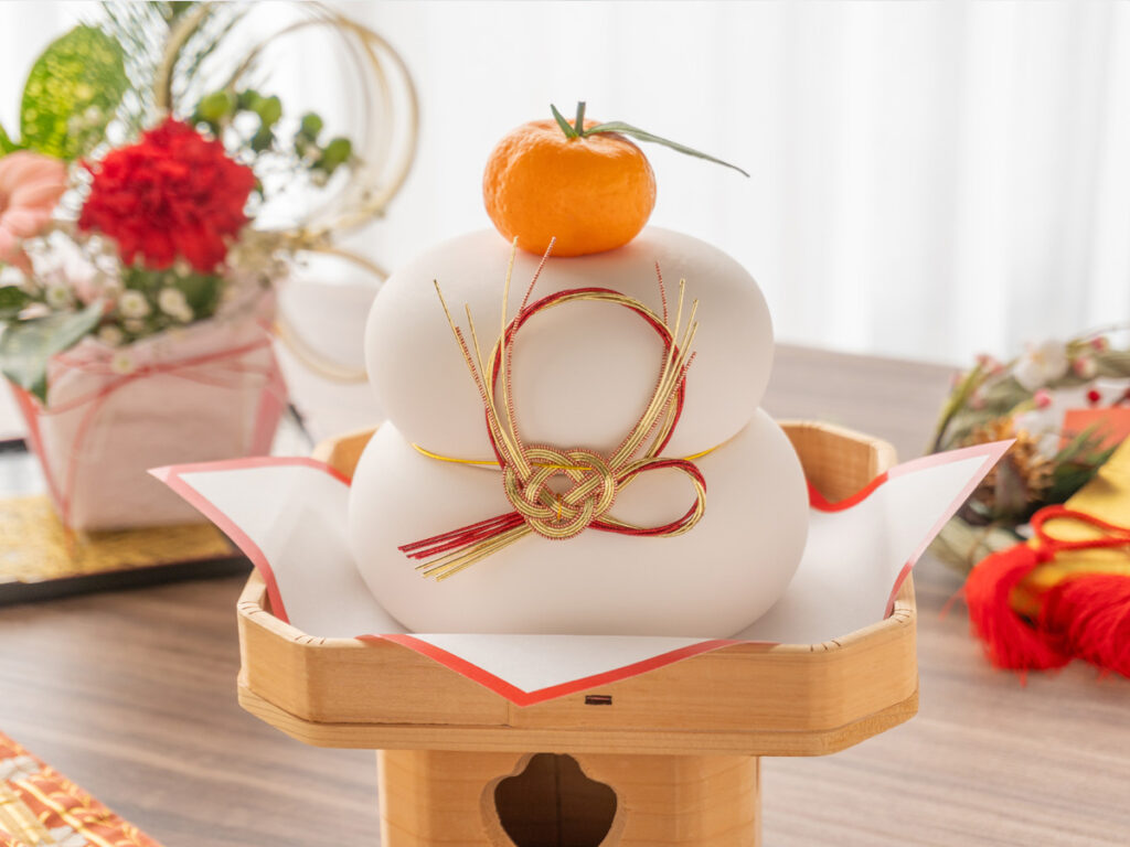 鏡餅とみかんのお正月飾り