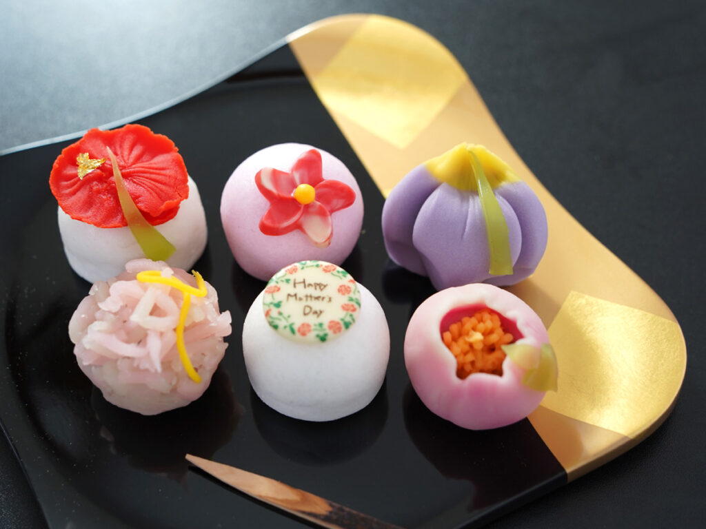 母の日 上生菓子6種とカーネーションの和菓子ギフト
