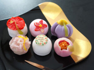 母の日 上生菓子6種とカーネーションの和菓子ギフト