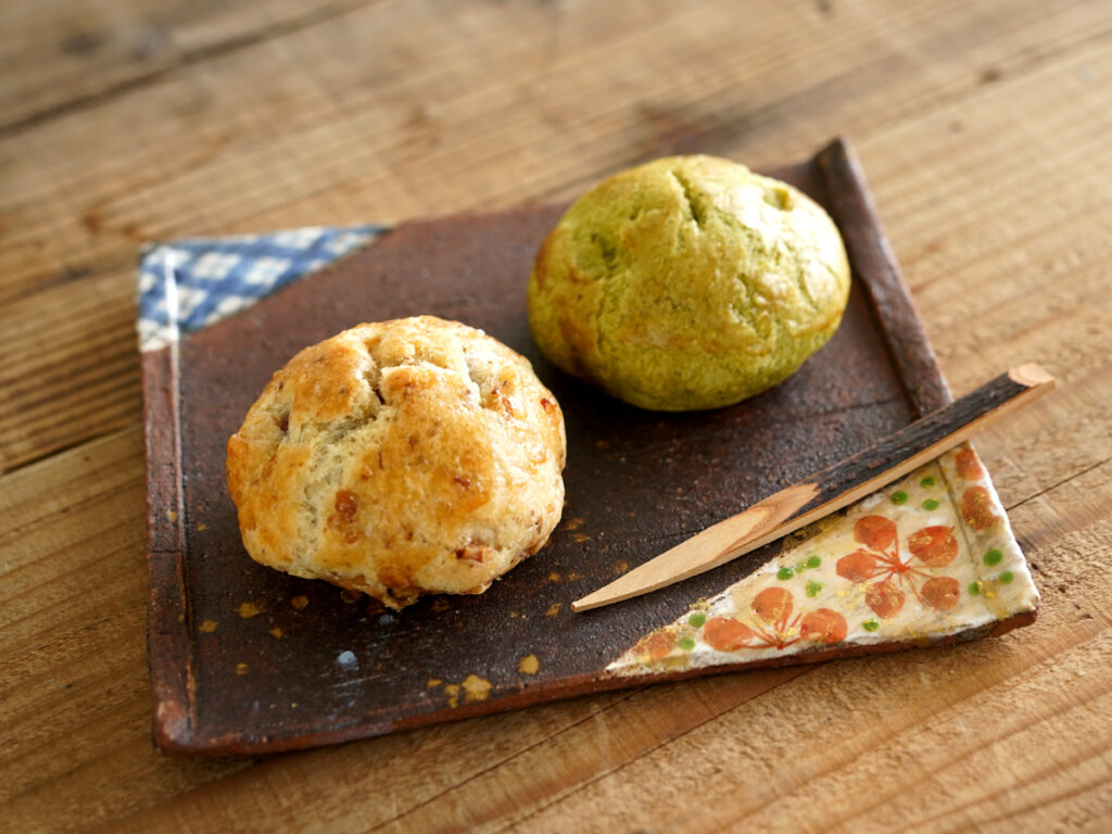 「うなぎのぼり」クルミ パイ包みと天竜茶 パイ包み